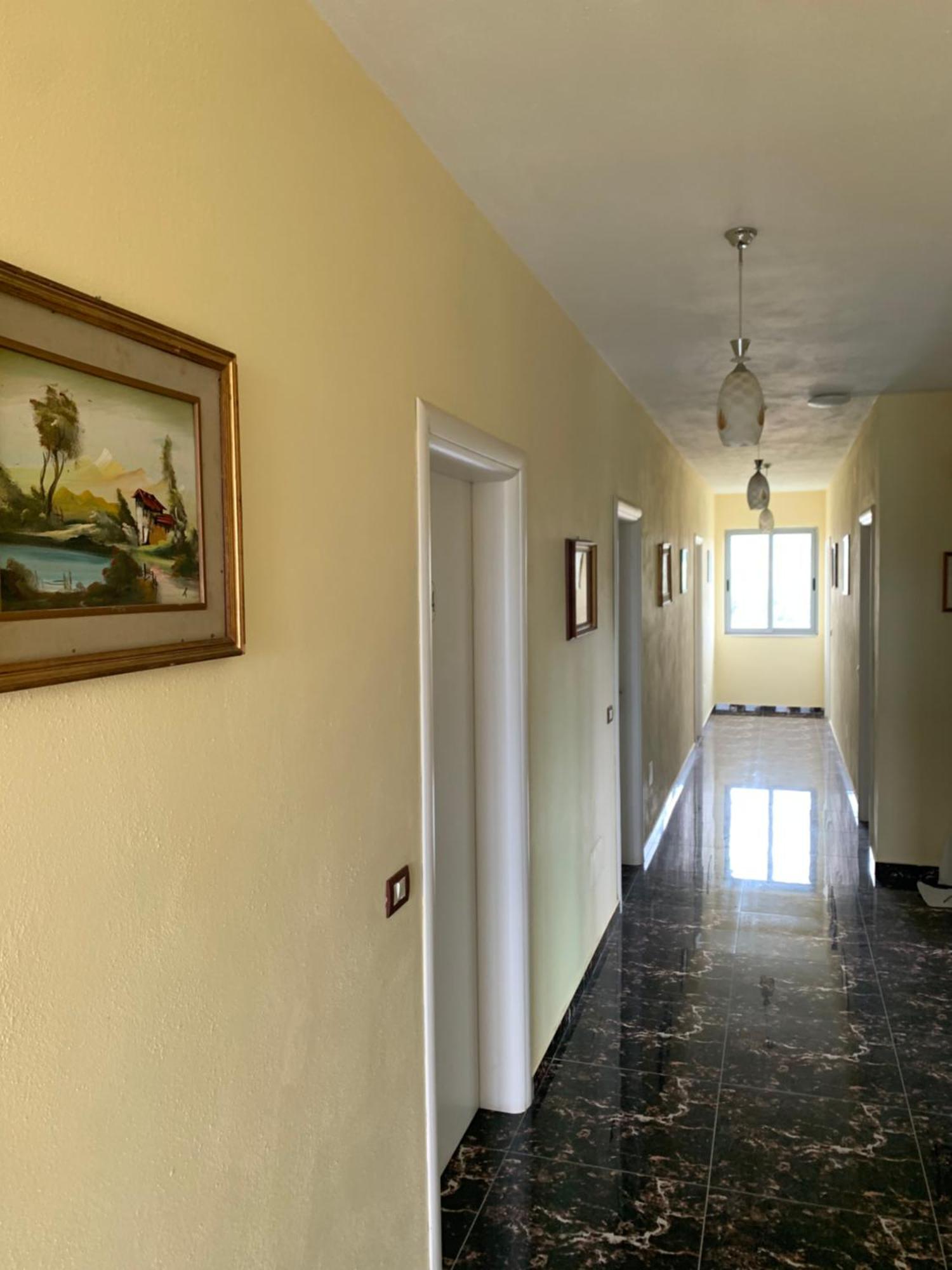 Risus Hotel Golem  Extérieur photo